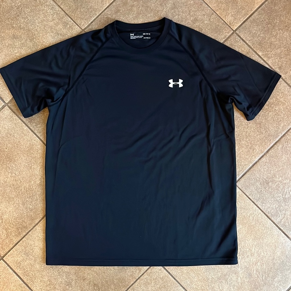 Under Armour Heat Gear Shirt Size Medium